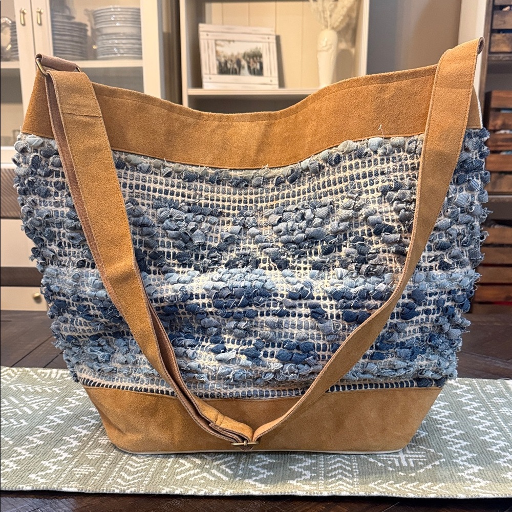 Bay‎ Sky Large Woven Tote Bag Denim Blue Canvas Suede Beach Travel Carryall